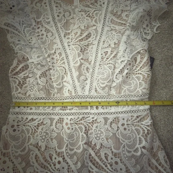 Express Sz M White Lace Mini Dress Boho Chic Short Sleeves NWT - Picture 12 of 12
